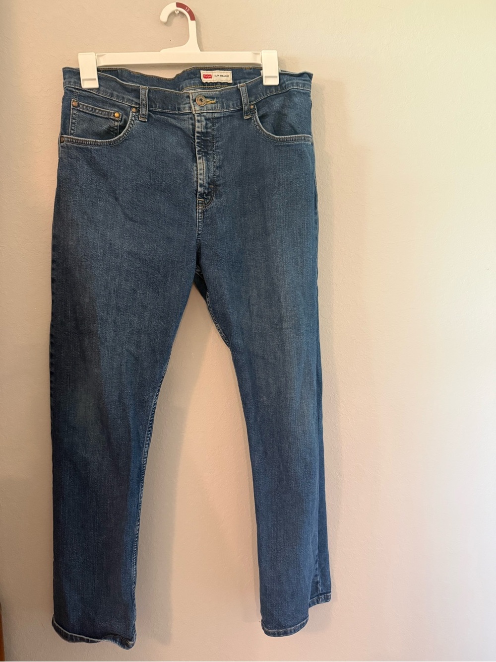 Wrangler Men’s Blue Straight-Leg Jeans
